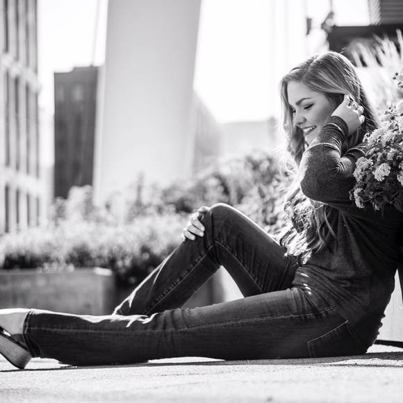 Meet your Posher, Grae - Picture 1 of 1